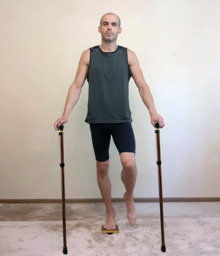 Магнитно балансиращо стъпало с топка + щеки