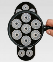 Магнитен масажор за крака “ EVA ” 