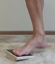 Магнитно балансиращо стъпало с щеки